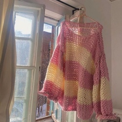 KNIT SWEATSHIRT